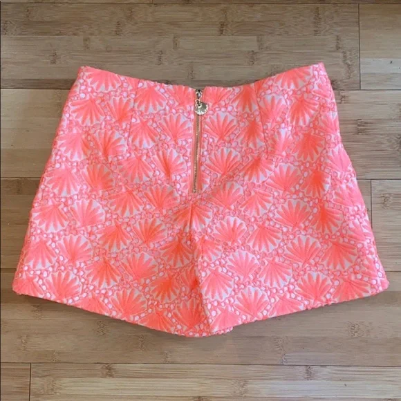 Lilly Pulitzer Marii Skort Seashell Lace Eyelet Size 00 in Excellent Condition - Picture 5 of 11